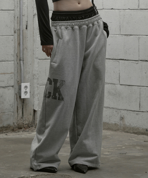 ROCKCAKE(ロックケーキ)の「RCK Layered Wide 2way Jogger - Gray(スウェットパンツ・レディース・その他・SMALL/X-SMALL)」の1枚目の写真