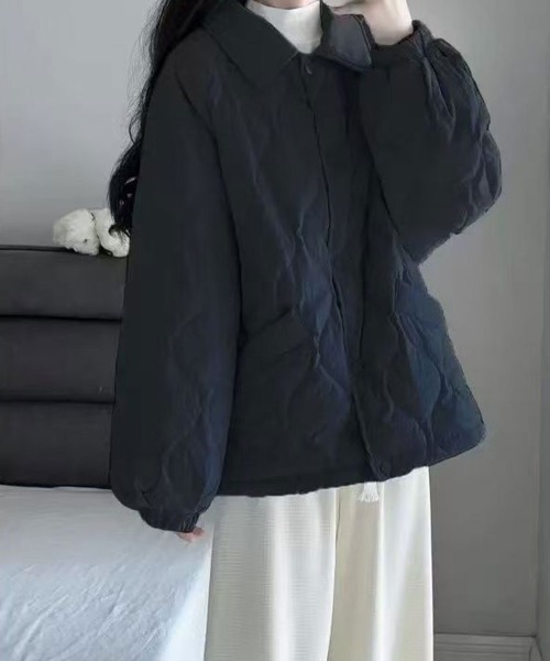Flugge(フラッジー)の「襟付きボリュームキルティングアウター(その他アウター・レディース・ブラック/ベージュ・LARGE/MEDIUM)」の3枚目の写真