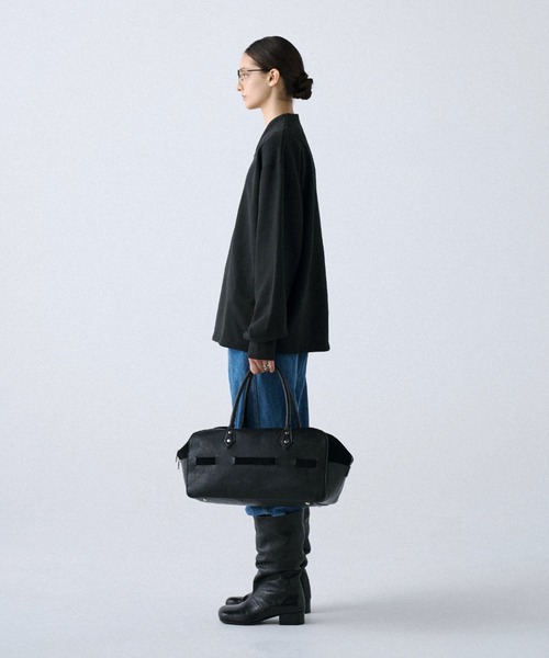 soerte(ソエルテ)の「Modern Classic Cow Leather Boston Bag/モダンクラシックカウレザーボストンバッグ(ハンドバッグ・メンズ・ブラック・FREE)」の4枚目の写真