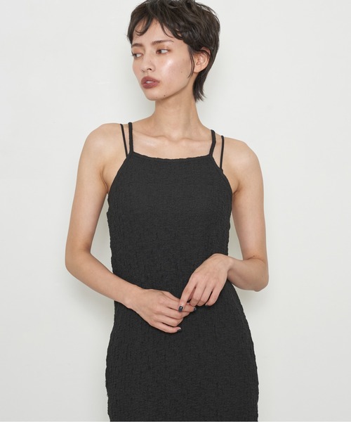 OFROOM(オフルーム)の「【2026秋冬新作】Shirred American Sleeve One-piece|シャーリングアメスリワンピース(ワンピース・レディース・ブラウン/ブラック/マスタード・MT/MEDIUM)」の1枚目の写真