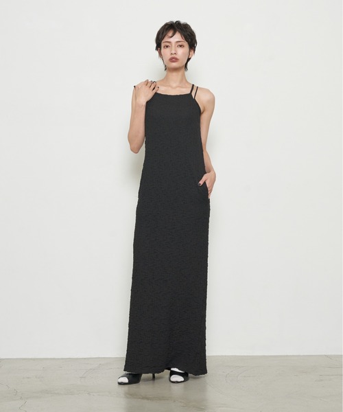 OFROOM(オフルーム)の「【2026秋冬新作】Shirred American Sleeve One-piece|シャーリングアメスリワンピース(ワンピース・レディース・ブラウン/ブラック/マスタード・MT/MEDIUM)」の4枚目の写真