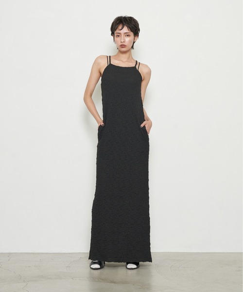OFROOM(オフルーム)の「【2026秋冬新作】Shirred American Sleeve One-piece|シャーリングアメスリワンピース(ワンピース・レディース・ブラウン/ブラック/マスタード・MT/MEDIUM)」の7枚目の写真