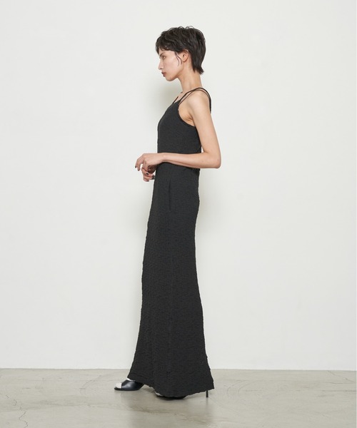 OFROOM(オフルーム)の「【2026秋冬新作】Shirred American Sleeve One-piece|シャーリングアメスリワンピース(ワンピース・レディース・ブラウン/ブラック/マスタード・MT/MEDIUM)」の8枚目の写真