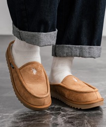 U.S. POLO ASSN.（ユーエスポロアッスン）の「U.S. POLO ASSN. ユーエスポロアッスン ボアライニング スライドスリッポン/ワンポイントロゴボアローファー（スリッポン）」