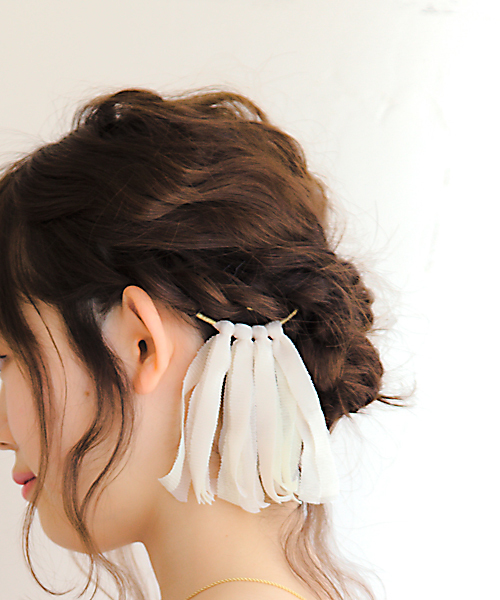 14+（イチヨンプラス）の「アクセサリーミックスカラーシフォンフリンジヘアゴム（ヘアゴム・レディース・カーキ/ブルー/グレー/ベージュ・FREE）」の5枚目の写真