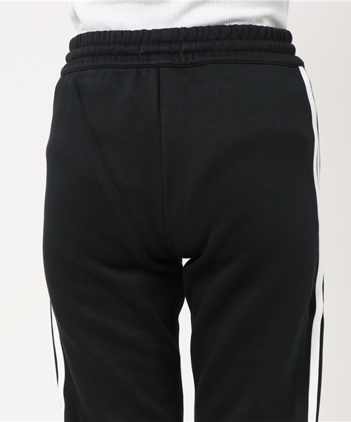 adidas（アディダス）の「【adicolor】オリジナルス パンツ [3 STRIPES TRACK PANTS]（その他パンツ・レディース・ブラック・MEDIUM/LARGE/X-SMALL/XX-LARGE/XXX-LARGE/SMALL）」の6枚目の写真
