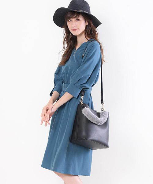 12Twelve Agenda（トゥエルブ　アジェンダ）の「モダールポプリンベルテッドワンピース（ワンピース・レディース・ブラック/ネイビー/オレンジ/ブルーグリーン・M）」の4枚目の写真