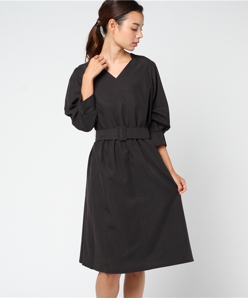 12Twelve Agenda（トゥエルブ　アジェンダ）の「モダールポプリンベルテッドワンピース（ワンピース・レディース・ブラック/ネイビー/オレンジ/ブルーグリーン・M）」の2枚目の写真