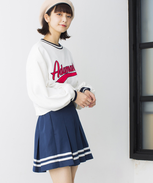 WEGO(ウィゴー)の「WEGO/ラインボックスプリーツミニスカート(スカート・レディース・ホワイト/ブラック/ネイビー/レッド・MEDIUM/SMALL)」の4枚目の写真