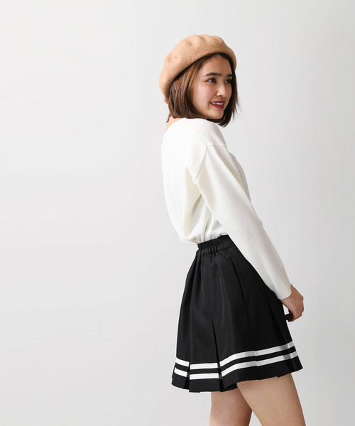 WEGO(ウィゴー)の「WEGO/ラインボックスプリーツミニスカート(スカート・レディース・ホワイト/ブラック/ネイビー/レッド・MEDIUM/SMALL)」の13枚目の写真