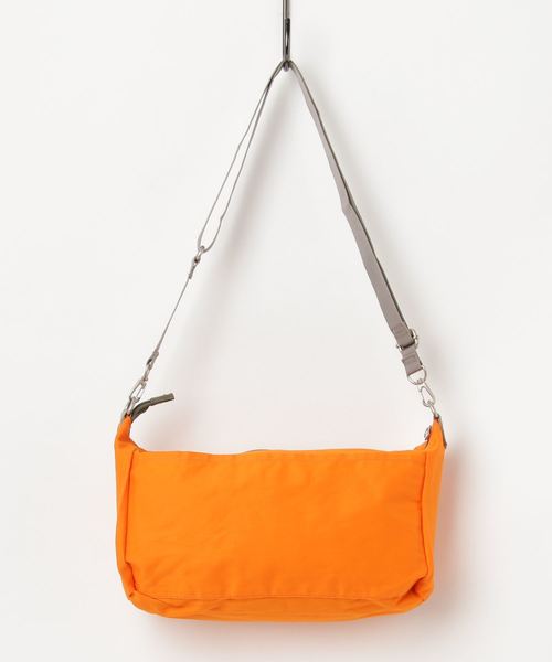 dip(ディップ)の「【dip】ディップ/バッグ(ショルダーバッグ・メンズ・オリーブ/ブルー/グリーン/グレー/オレンジ・FREE)」の12枚目の写真