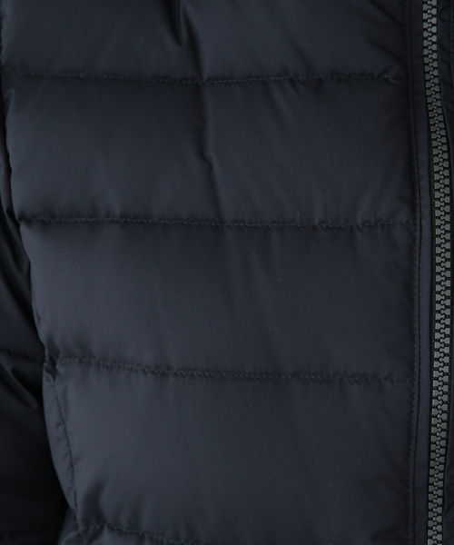 Demi-Luxe BEAMS（デミルクス ビームス）の「FERVOR / 別注 EMA ダウンコート（ダウンジャケット/コート・レディース・ブラック/ブラウン・40/38/42）」の17枚目の写真