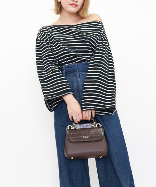 Ungrid（アングリッド）の「【Ungrid/アングリッド】　クロコミックスショルダーハンドバッグ（ショルダーバッグ・レディース・ブラック/ダークブラウン/アイボリー/キャメル・FREE）」の4枚目の写真