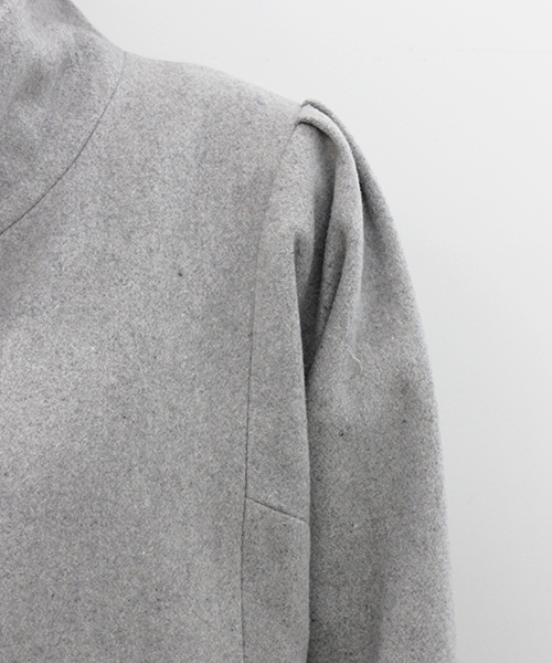 Kastane（カスタネ）の「【Kastane】袖ギャザーコート（その他アウター・レディース・グレー/グリーン/ネイビー・1/2）」の7枚目の写真