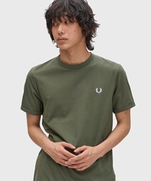 FRED PERRY�i�t���b�h�y���[�j�́uRinger T-Shirt�^�����K�[T�V���c�iT�V���c/�J�b�g�\�[�j�v