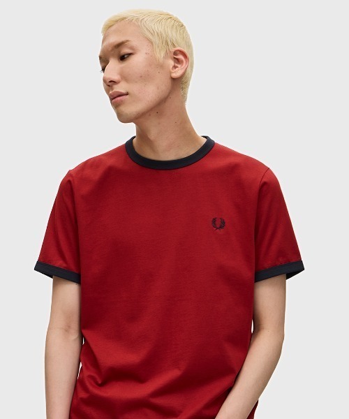 フレッドペリー　Ringer T-Shirt 新品未使用タグ付き フレッドペリー Ringer T-Shirt 新品未使用タグ付き Ringer T