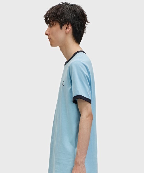 【美品】FRED PERRY フレッドペリー リンガーTシャツ／水色×黒ライン 美品】FRED PERRY フレッドペリー リンガーTシャツ／水色×黒