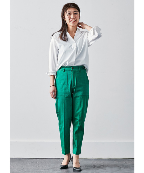 IEDIT（イディット）の「ＩＥＤＩＴ　カラーを楽しむ　ウエスト調整機能付きセンタープレスのきれいめベイカーパンツ（その他パンツ・レディース・ピンク/グリーン・5/6/8/9/3/4/7/1/2/10）」の3枚目の写真