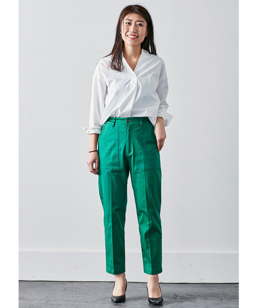 IEDIT（イディット）の「ＩＥＤＩＴ　カラーを楽しむ　ウエスト調整機能付きセンタープレスのきれいめベイカーパンツ（その他パンツ・レディース・ピンク/グリーン・5/6/8/9/3/4/7/1/2/10）」の4枚目の写真