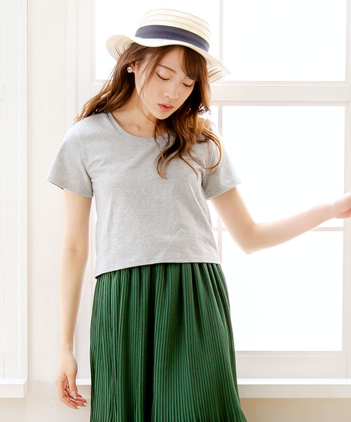 夢展望(ユメテンボウ)の「綿混ストレッチUネックorVネックショート丈ちびTシャツ(Tシャツ/カットソー・レディース・ホワイト系その他/ブラック系その他/グレー系その他/グリーン系その他/ブルー系その他/ピンク系その他/ホワイト系その他2/ホワイト系その他3/ホワイト系その他4/ブラック系その他2/ブラック系その他3/ブラック系その他4/グレー系その他2/グリーン系その他2/ブルー系その他2/ピンク系その他2・MEDIUM/LARGE)」の10枚目の写真