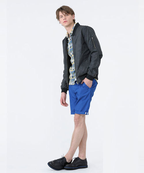 HAMNETT（ハムネット）の「【HAMNETT】 オーバーダイカラーショーツ / ショートパンツ（スラックス・メンズ・ホワイト/ロイヤルブルー/レッド・LARGE/MEDIUM）」の12枚目の写真