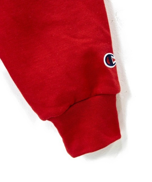 Champion(チャンピオン)の「Champion/チャンピオン オーバーサイズクルースウェット(スウェット・メンズ・ブラック/グレー/チャコールグレー/ライトグレー/ダークグリーン/ネイビー/ロイヤルブルー/レッド系その他/マルーン・SMALL/MEDIUM/LARGE/X-LARGE/XX-LARGE)」の15枚目の写真