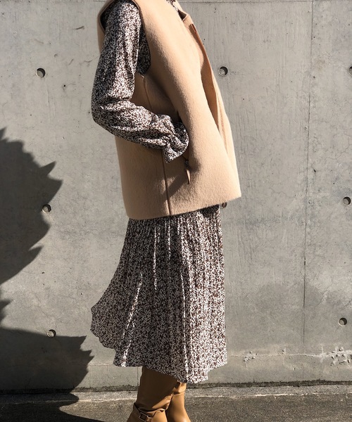 PARKS TOKYO SELECT（パークストウキョウセレクト）の「ﾌｧｰｼﾝﾌﾟﾙﾍﾞｽﾄ（ベスト・レディース・ベージュ/ブラウン・FREE）」の2枚目の写真