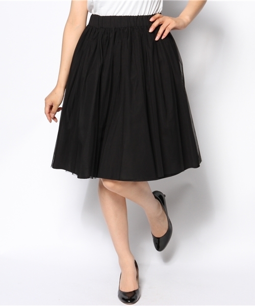 Tiara（ティアラ）の「リバーシブルボリュームスカート【mamagirl秋号】【GINGER 10月号】【BAILA9月号】【Steady 9月号】（スカート・レディース・ホワイト/ブラック/グリーン/オレンジ/ネイビー・3/2）」の13枚目の写真