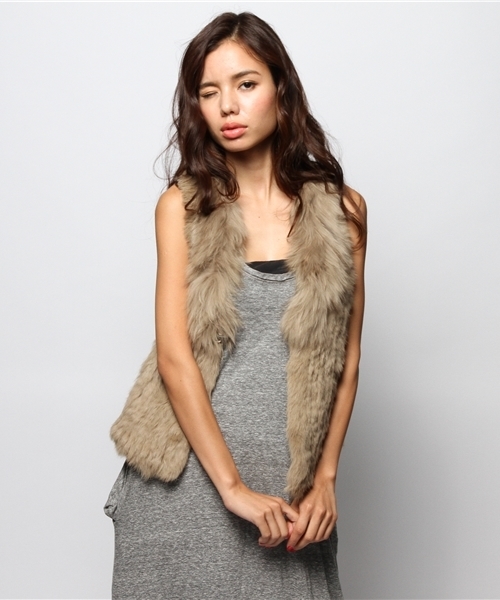 goa（ゴア）の「ﾗﾋﾞｯﾄ×ﾗｸｰﾝ ﾌｧｰﾍﾞｽﾄ（ベスト）」 - WEAR