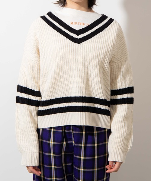 WEGO(ウィゴー)の「WEGO/ラインチルデンニット(ニット/セーター・レディース・ホワイト/ブラック/ベージュ・FREE)」の13枚目の写真