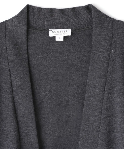 SUNSPEL(サンスペル)の「WOMEN’S VINTAGE WOOL(カーディガン/ボレロ・レディース・ネイビー/チャコール・1/2)」の3枚目の写真