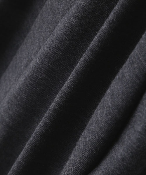 SUNSPEL(サンスペル)の「WOMEN’S VINTAGE WOOL(カーディガン/ボレロ・レディース・ネイビー/チャコール・1/2)」の6枚目の写真