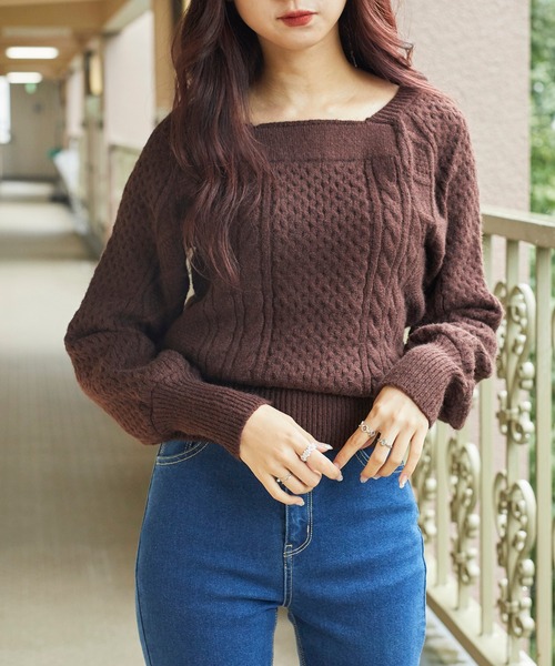 WEGO（ウィゴー）の「WEGO/スクエアネックボリュームスリーブニット（ニット/セーター・レディース・ホワイト/ブラウン/グリーン系その他・FREE）」の3枚目の写真