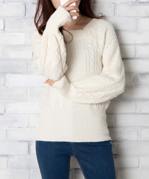 WEGO（ウィゴー）の「WEGO/スクエアネックボリュームスリーブニット（ニット/セーター・レディース・ホワイト/ブラウン/グリーン系その他・FREE）」の4枚目の写真