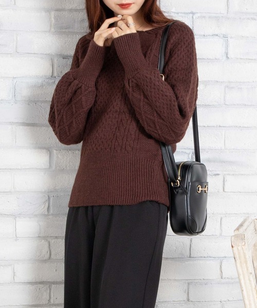 WEGO（ウィゴー）の「WEGO/スクエアネックボリュームスリーブニット（ニット/セーター・レディース・ホワイト/ブラウン/グリーン系その他・FREE）」の8枚目の写真