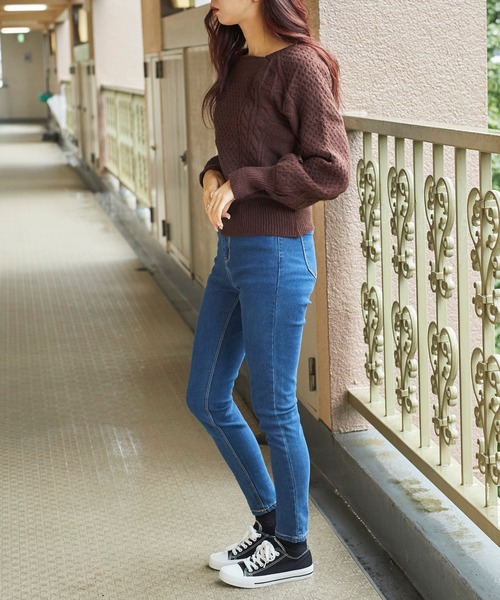 WEGO（ウィゴー）の「WEGO/スクエアネックボリュームスリーブニット（ニット/セーター・レディース・ホワイト/ブラウン/グリーン系その他・FREE）」の21枚目の写真