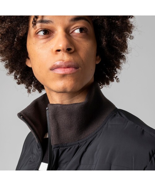 LACOSTE(ラコステ)の「CLOMAX中綿ジャケット(ダウンジャケット/コート・メンズ・ブラック/オレンジ/ベージュ・46/48/50/52)」の4枚目の写真