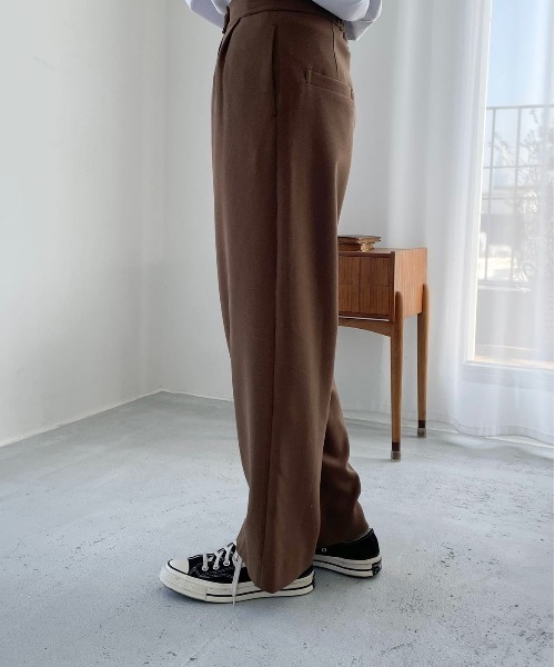 flaner（フラネ）の「ハイウエストストレートパンツ【セットアップ可】（その他パンツ・レディース・ブラウン・SMALL/MEDIUM）」の5枚目の写真