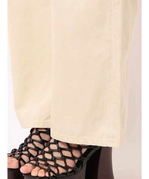 EMODA（エモダ）の「ベルトフリンジハイウエストワイドジーンズ（デニムパンツ・レディース・ブラック/ベージュ/ブルー・SMALL/MEDIUM）」の14枚目の写真