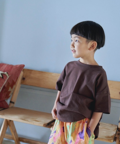 LOWRYS FARM（ローリーズファーム）の「ＵＳＡチュニックＴＳＳ　936181（Tシャツ/カットソー・キッズ・グリーン/チャコールグレー/アイボリー/オレンジ/ブルー/イエロー/パープル/ピンク/ブラック/カーキ/イエロー系その他/ブラウン/オレンジ系その他/ダークブラウン/ライム・110cm/130cm/140cm/120cm/150cm）」の5枚目の写真