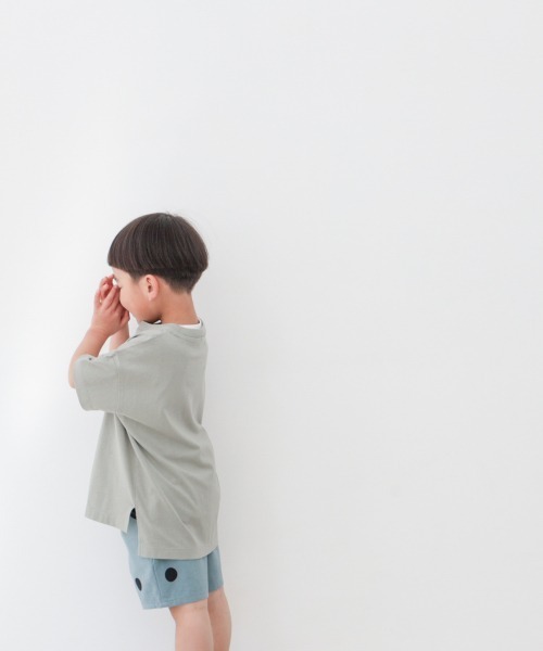 LOWRYS FARM（ローリーズファーム）の「ＵＳＡチュニックＴＳＳ　936181（Tシャツ/カットソー・キッズ・グリーン/チャコールグレー/アイボリー/オレンジ/ブルー/イエロー/パープル/ピンク/ブラック/カーキ/イエロー系その他/ブラウン/オレンジ系その他/ダークブラウン/ライム・110cm/130cm/140cm/120cm/150cm）」の8枚目の写真