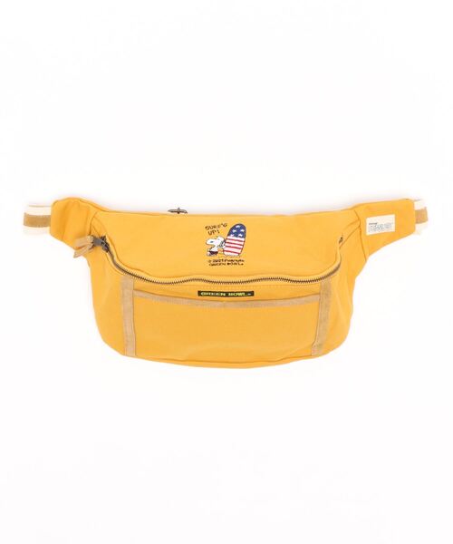SNOOPY×OLD BETTY'S（スヌーピーカケルオールドベティーズ）の「SNOOPY Canvas×Suede Waist Bag(SURF´S UP!)（ボディバッグ/ウエストポーチ・レディース・スミクロ/ブラウン/ベージュ/グリーン/ネイビー/マスタード/ボルドー/オレンジ・FREE）」の6枚目の写真