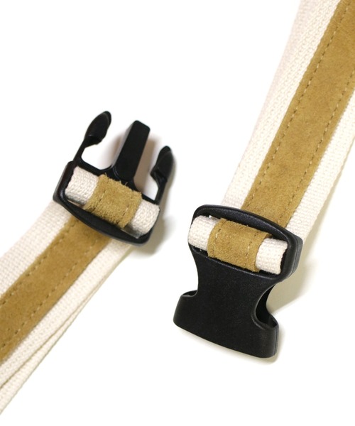 SNOOPY×OLD BETTY'S（スヌーピーカケルオールドベティーズ）の「SNOOPY Canvas×Suede Waist Bag(SURF´S UP!)（ボディバッグ/ウエストポーチ・レディース・スミクロ/ブラウン/ベージュ/グリーン/ネイビー/マスタード/ボルドー/オレンジ・FREE）」の19枚目の写真