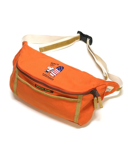 SNOOPY×OLD BETTY'S（スヌーピーカケルオールドベティーズ）の「SNOOPY Canvas×Suede Waist Bag(SURF´S UP!)（ボディバッグ/ウエストポーチ・レディース・スミクロ/ブラウン/ベージュ/グリーン/ネイビー/マスタード/ボルドー/オレンジ・FREE）」の11枚目の写真