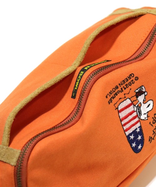 SNOOPY×OLD BETTY'S（スヌーピーカケルオールドベティーズ）の「SNOOPY Canvas×Suede Waist Bag(SURF´S UP!)（ボディバッグ/ウエストポーチ・レディース・スミクロ/ブラウン/ベージュ/グリーン/ネイビー/マスタード/ボルドー/オレンジ・FREE）」の16枚目の写真