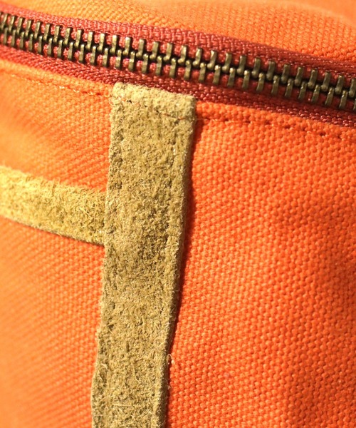 SNOOPY×OLD BETTY'S（スヌーピーカケルオールドベティーズ）の「SNOOPY Canvas×Suede Waist Bag(SURF´S UP!)（ボディバッグ/ウエストポーチ・レディース・スミクロ/ブラウン/ベージュ/グリーン/ネイビー/マスタード/ボルドー/オレンジ・FREE）」の17枚目の写真