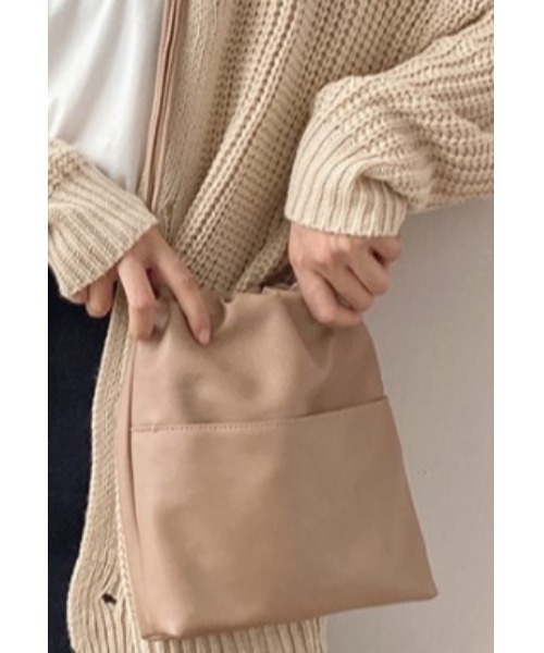 LAC-VERT（ラック・ヴェール）の「【LAC VERT/ラック・ヴェール】巾着スモールバッグ（ショルダーバッグ・レディース・ベージュ/カーキ/ブラック・FREE）」の5枚目の写真