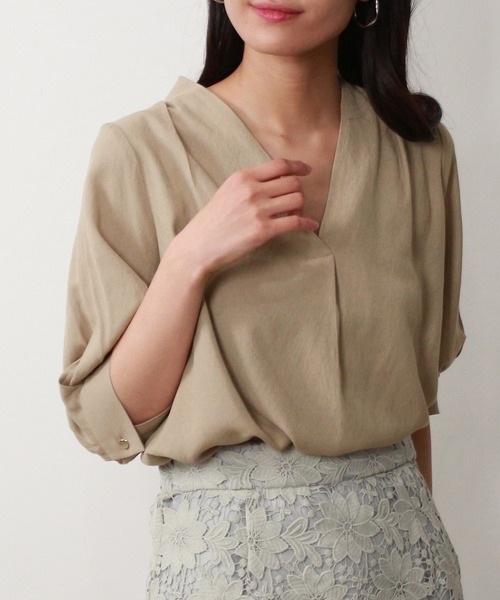 TRUDEA（トルディア）の「リネンライクスキッパーブラウス（シャツ/ブラウス・レディース・ホワイト/チャコールグレー/ベージュ/ミント・MEDIUM）」の8枚目の写真