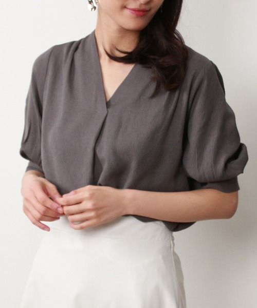 TRUDEA（トルディア）の「リネンライクスキッパーブラウス（シャツ/ブラウス・レディース・ホワイト/チャコールグレー/ベージュ/ミント・MEDIUM）」の20枚目の写真