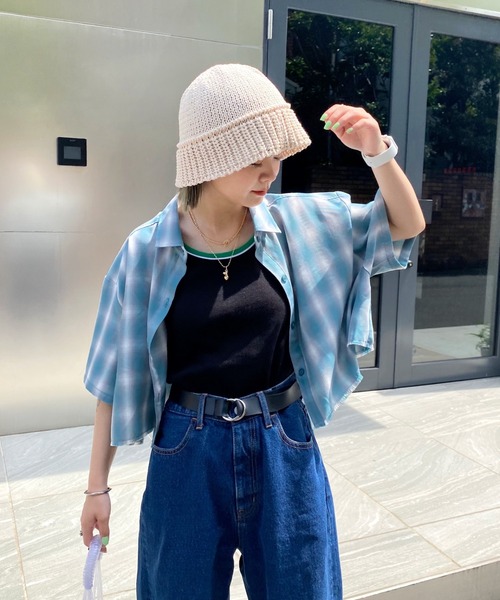 WHO'S WHO gallery（フーズフーギャラリー）の「ダメージ半袖ショートシャツ（シャツ/ブラウス・レディース・ブラック/グレー/ブルー・FREE）」の19枚目の写真